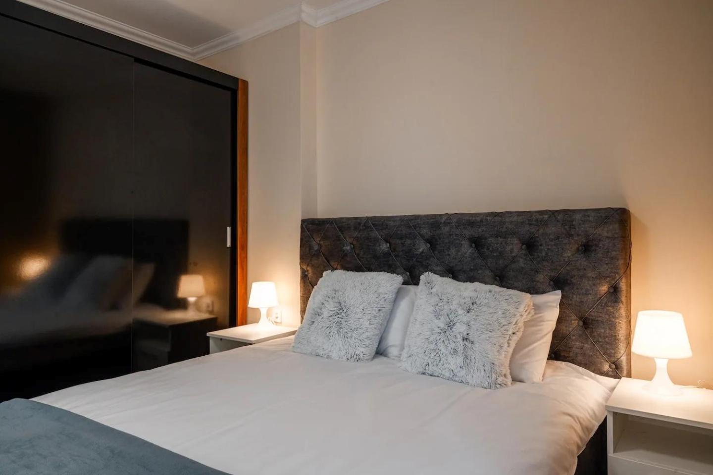 2-Bedroom Flat - Sunny Balcony Płowdiw Zewnętrze zdjęcie